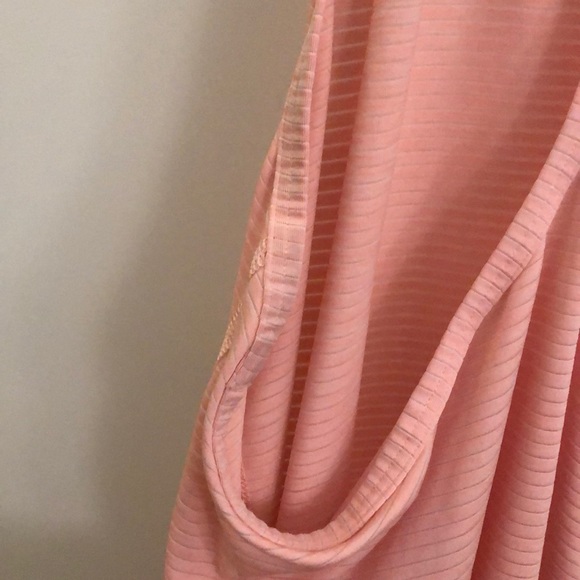 Athleta Work Out Top - Picture 5 of 5